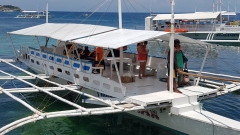 An island hopping platform